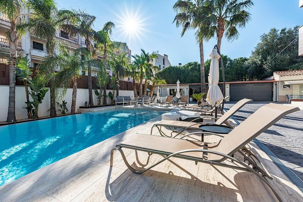 미아미플라자 Luxury Casa Con Piscina, Wifi, 150M Dal Mare 아파트 외부 사진